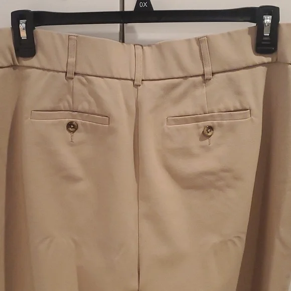 Women's khaki dress slacks - Picture 5 of 6